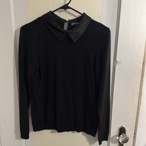 Women’s Size Medium Black Sweater.